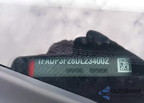 2013 Ford Focus Se z USA, uszkodzony, nr VIN 1FADP3F28DL234002